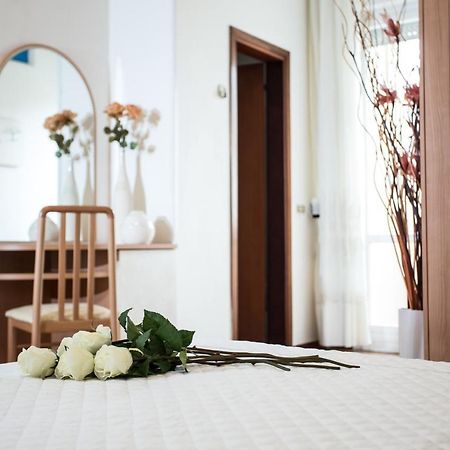 Hotel Continental ガッテーオ・ア・マーレ エクステリア 写真
